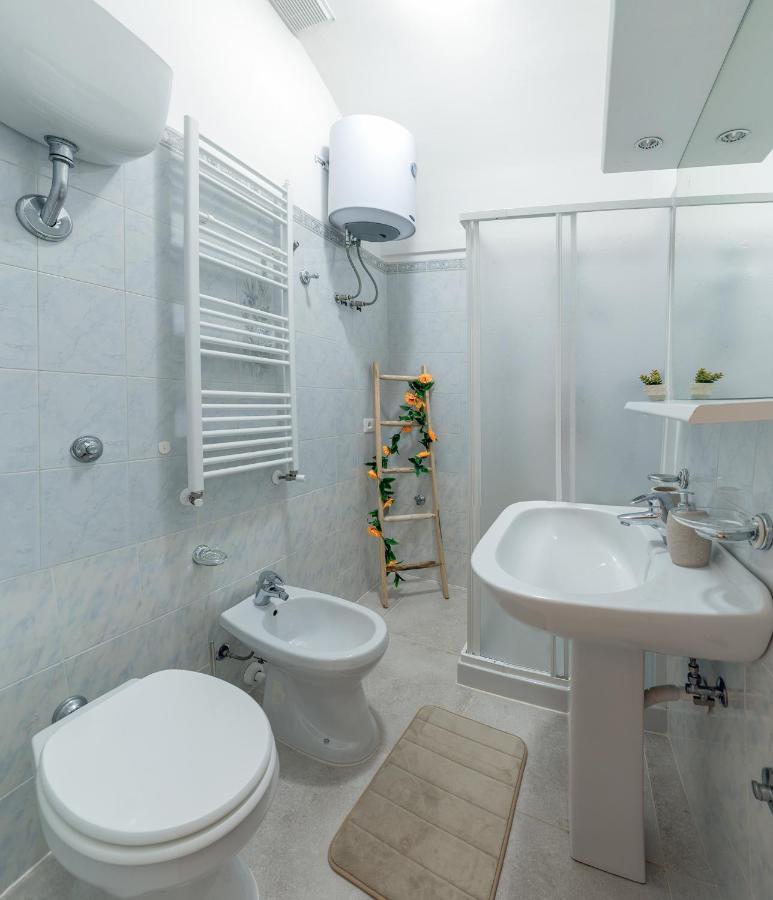 Suite La Perla Челье-Мессапика Экстерьер фото